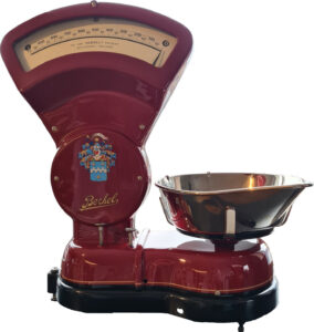 Modèle F - rouge Années 50 - antique